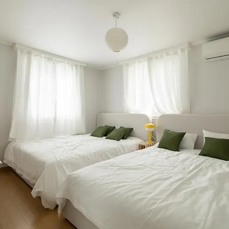 Bed and Breakfast Mila House
