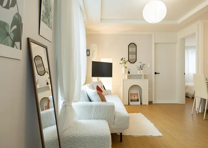 Mila House Frühstückspension 4*